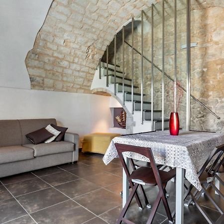 Vintage Holiday Home In Ragusa Ibla With Balcony Luaran gambar